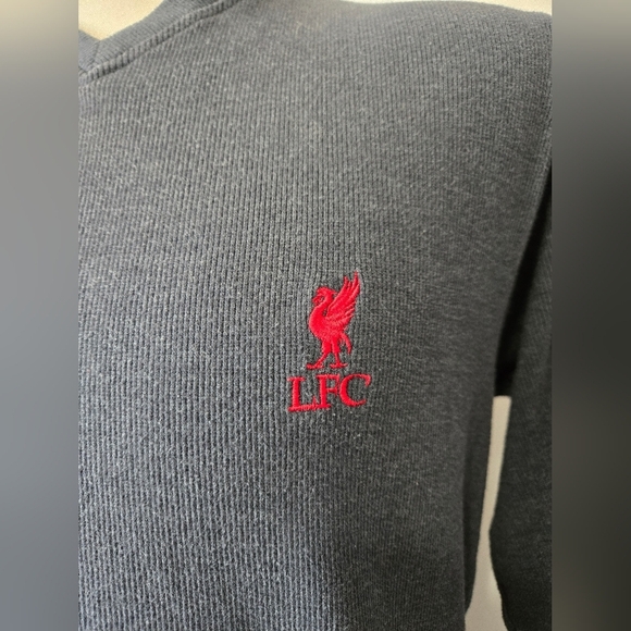LIVERPOOL FOOTBALL CLUB Officially Licensed V-Neck Sweater with Red LFC Logo. - Picture 2 of 9